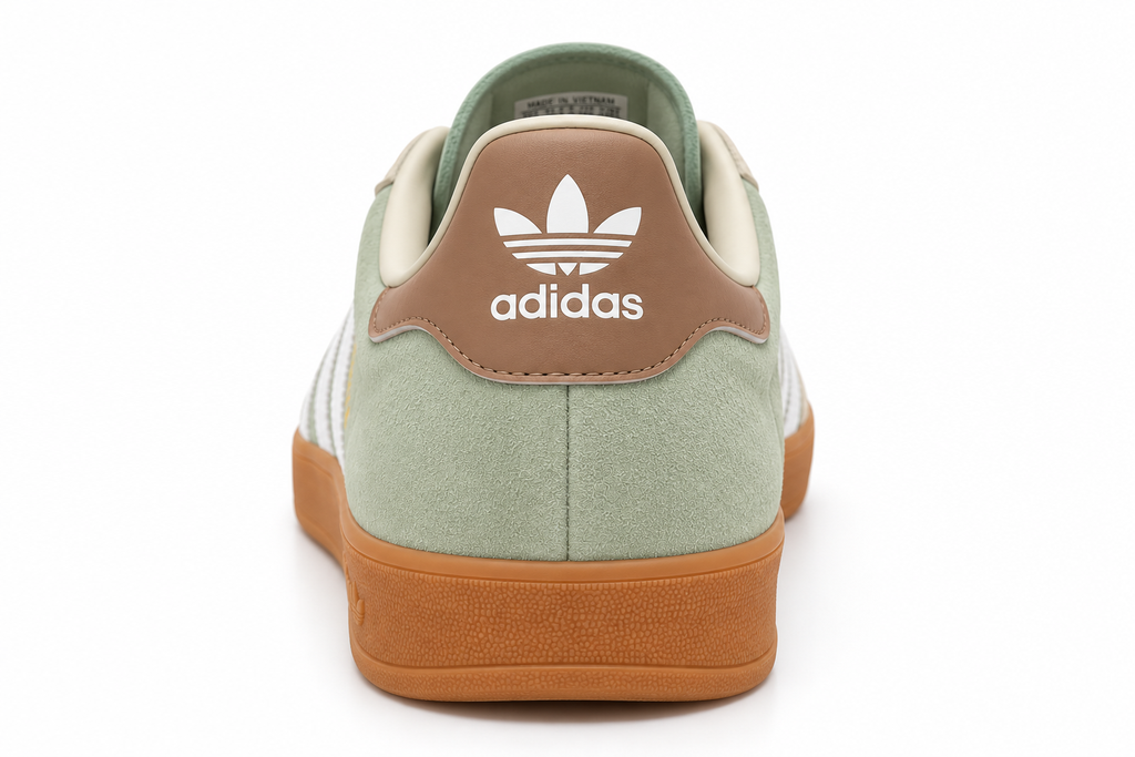 Zapatilla Adidas Gazelle color menta.webp