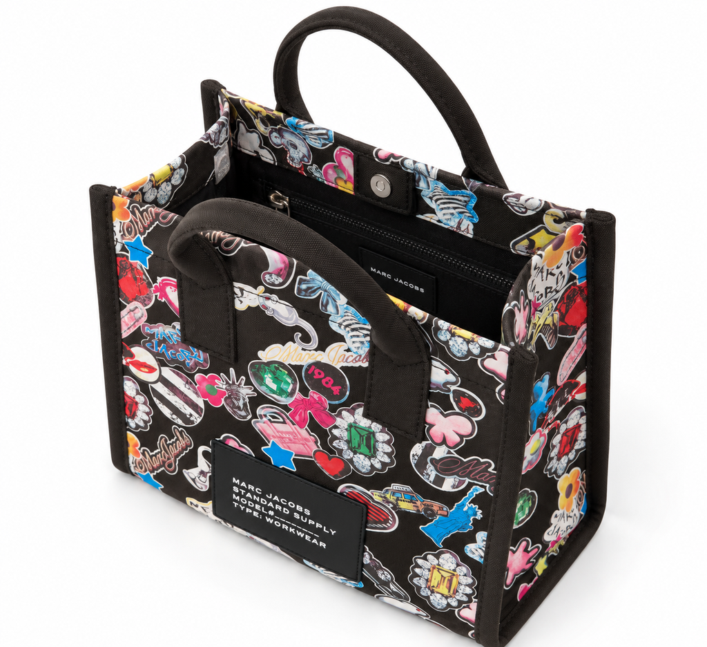 Bolso Marc Jacobs con estampado colorido.webp