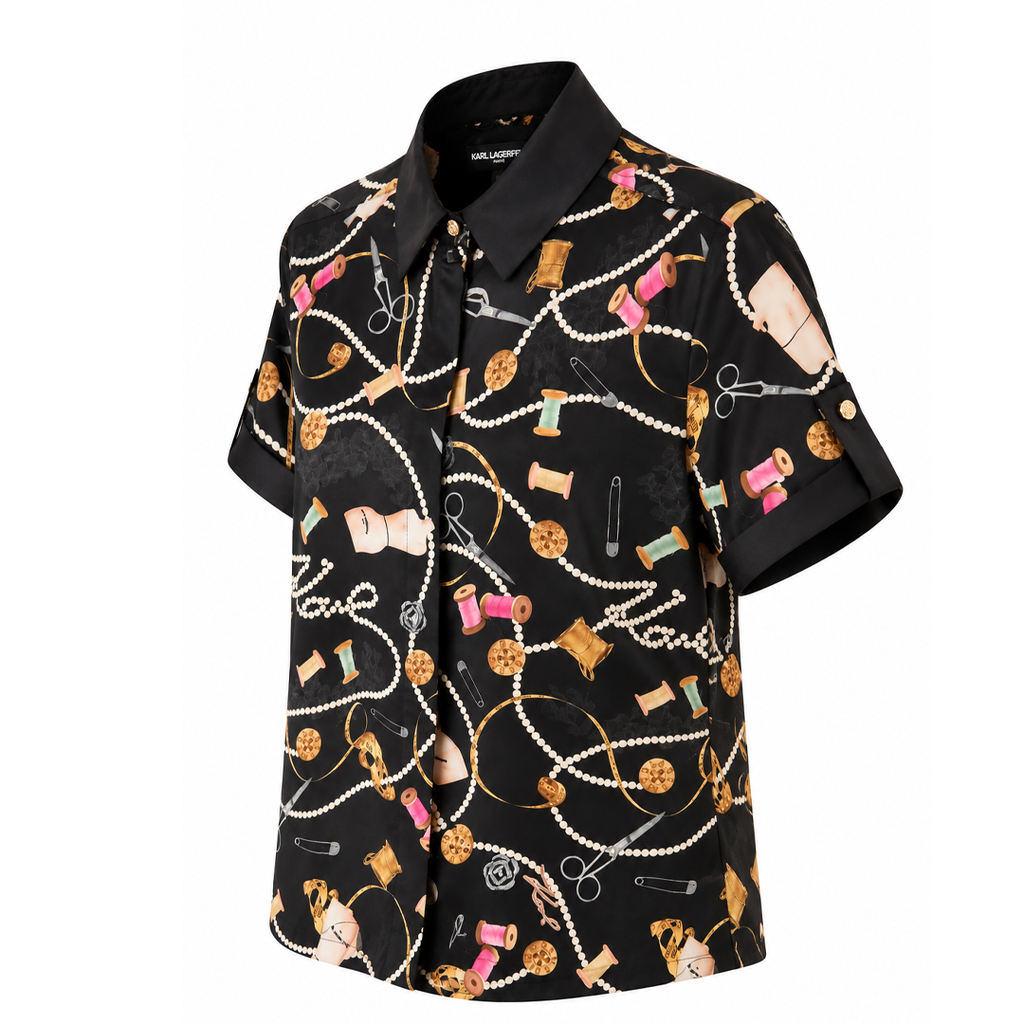 CAMISA NEGRA COSAS DE LADO.webp
